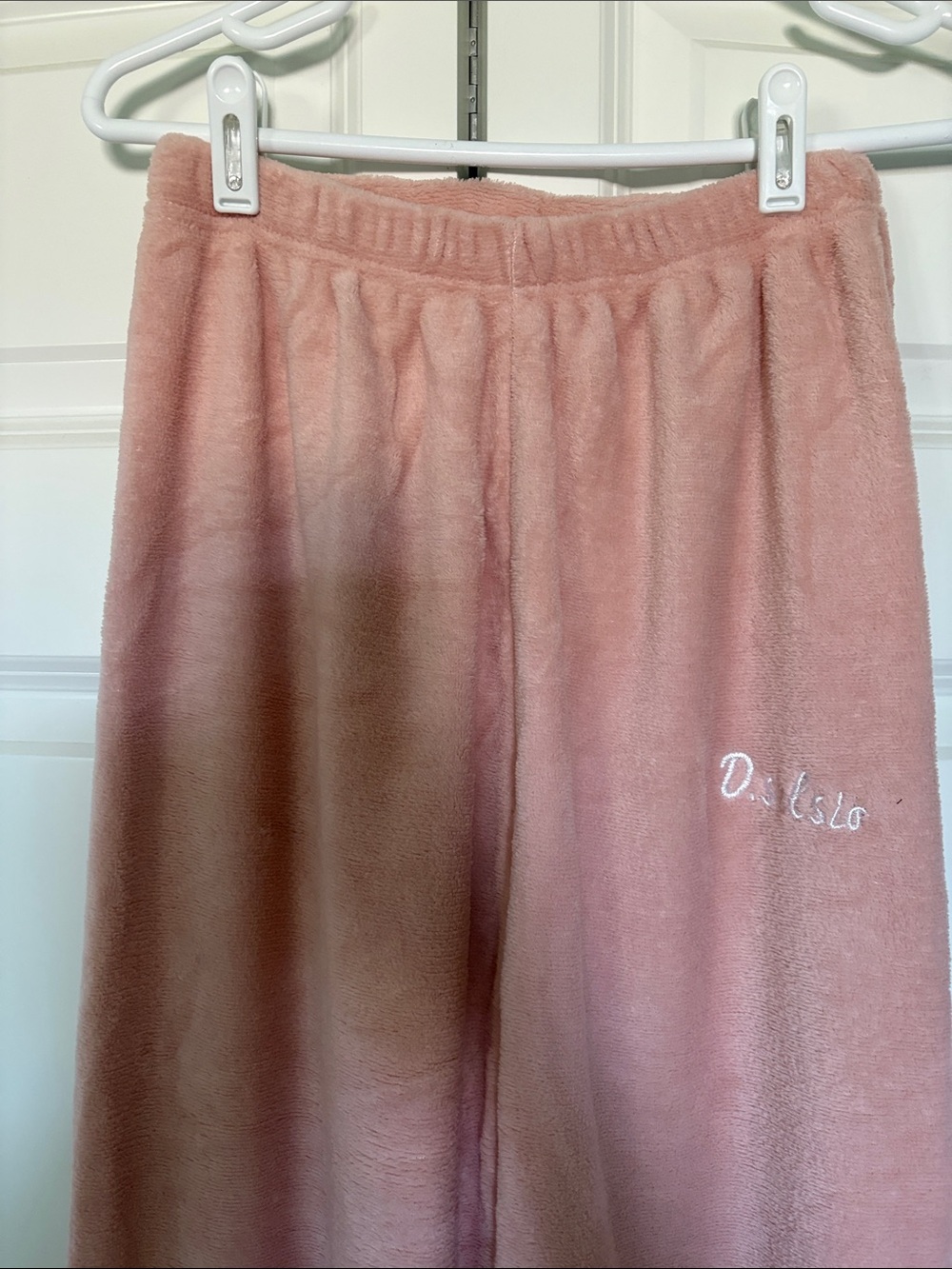 Plush Two-Piece Women's Pajama Set in Dusty Rose - Picture 8 of 13